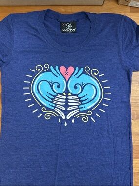 kidrobot Women's Navy Graphic Heart Tee